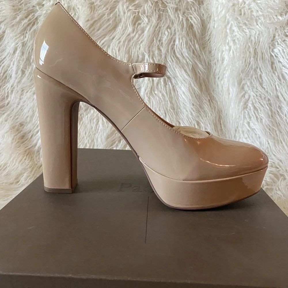 NWT Linea Paolo Isadora Mary Jane Platform Pumps, Maple Sugar Patent, Size 9.5